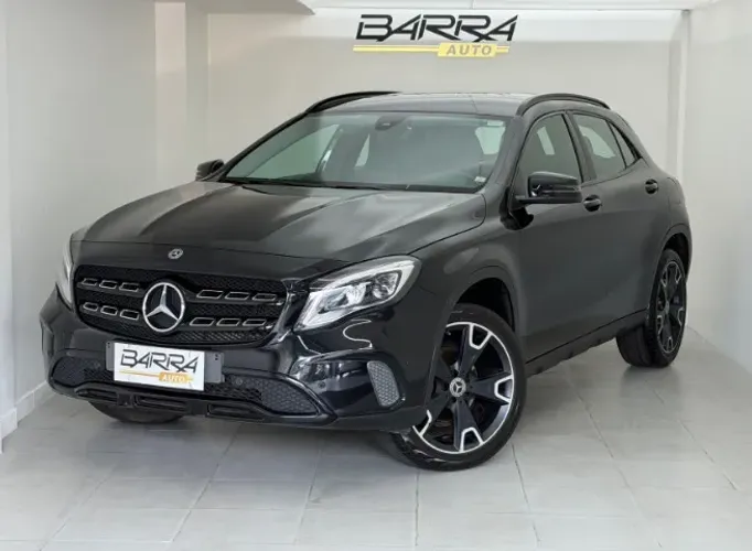 Mercedes-Benz GLA-200 GLA 200 Night 1.6. TB 16V Flex Aut. 2019