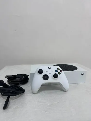 XBOX SERIES S SEMI NOVO COM GARANTIA