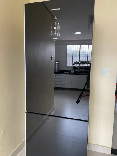 Vendo geladeira Panasonic