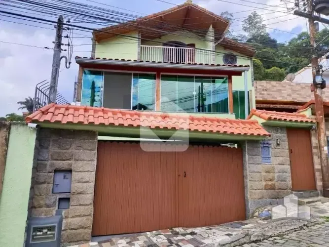 Casa com 3 quartos no Itamarati