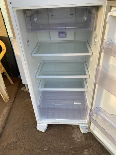 Geladeira duplex frost free