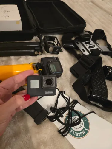 GoPro hero Black 07 com Acessórios 