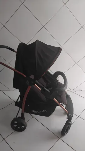 Carrinho de bebê