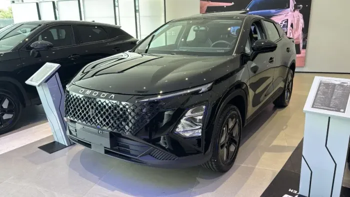 Omoda 5 Luxury 1.5 TB FWD 2026