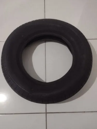 Pneu aro 14 175/70