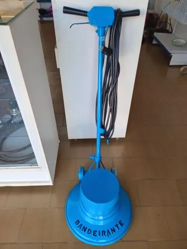 Aluguel de enceradeira industrial C40 110V