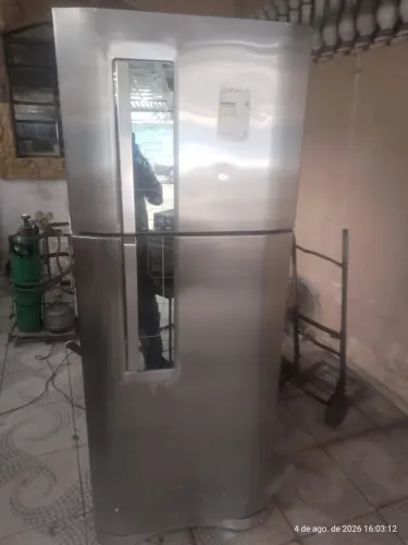 Refrigerado Inox Electrolux // GUARULHOS