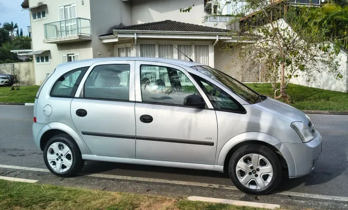 Chevrolet Meriva JOY 1.4 MPFI 8V Econoflex 5P 2012