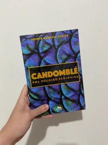 Livro Candomblé - Uma religião ecológica