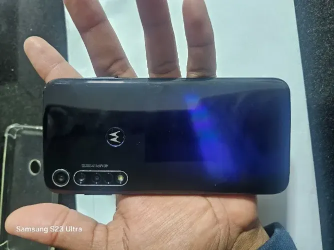 Moto g8 plus 64 gb