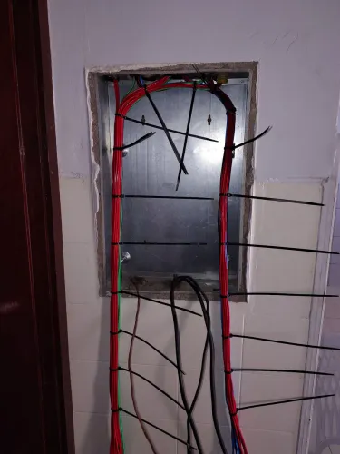 Instalação elétrica predial e manutenção.