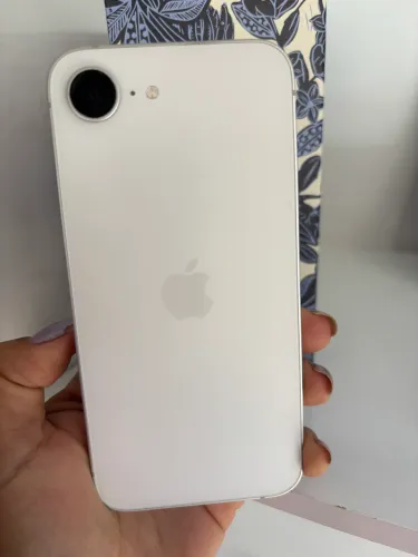 iPhone 16E 128G 96%