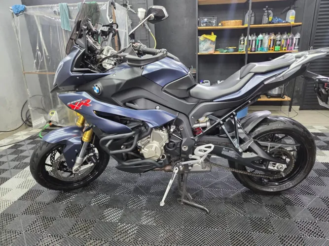 BMW S 1000 XR 2017 Revisada + Akrapovic
