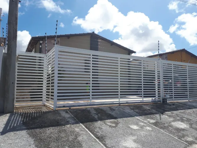 Kitnet AV Norton Chaves com opção de vaga de garagem