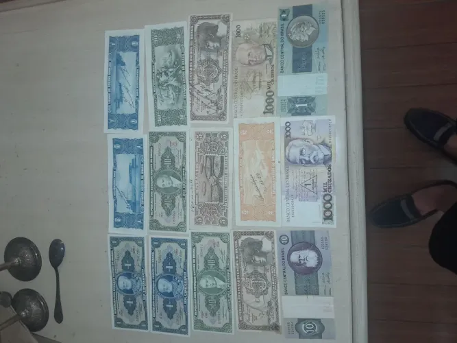 Cedulas brasileiras antigas, maioria autografadas