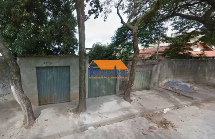Terreno em Belo Horizonte, no bairro Venda Nova, à venda.