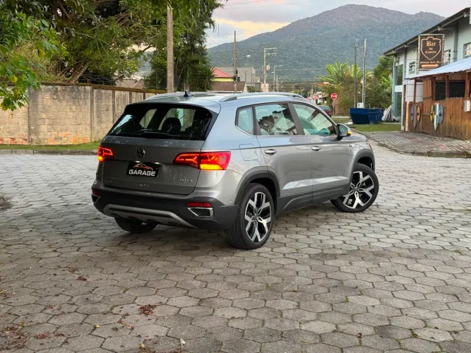 Volkswagen Taos Highline 1.4 250 TSI Flex AUT 2024