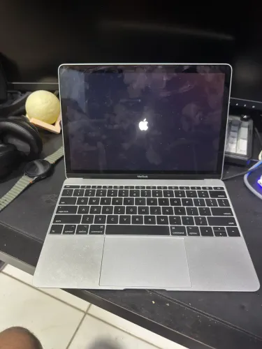 MacBook 