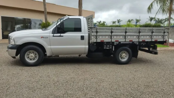 FORD/ F 350 2P