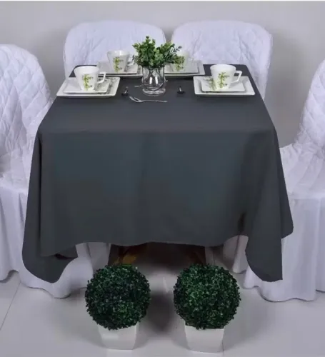 Toalhas de Mesa em Oxford 1,5 X 1,50 p/festa ou Buffet (cor cinza). Nunca usadas.