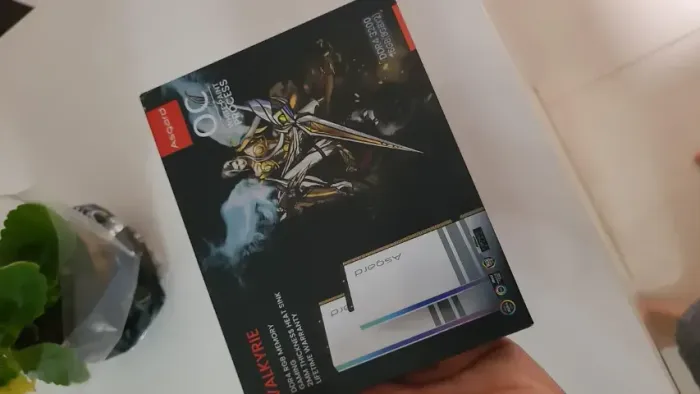 Kit Memoria DDR4 Asgard Valkirie 16Gb 3600Mhz Com RGB