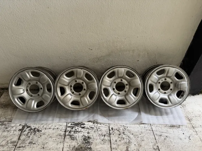 Vendo rodas 16 original da s10 2024