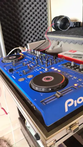 Controladora DJ DDJ T1