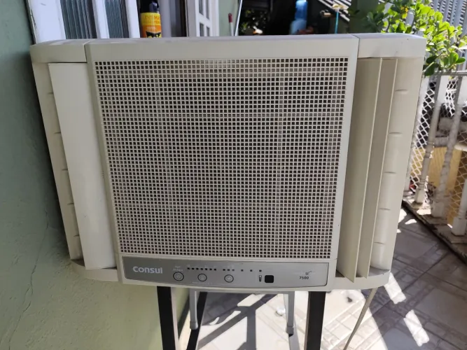 Ar Condicionado Cônsul 7500 btus