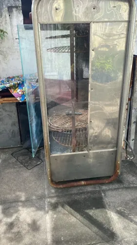     VENDO GALETEIRA