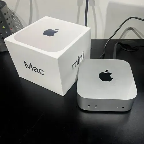 Mac Mini M4 16GB RAM 256Gb de armazenamento
