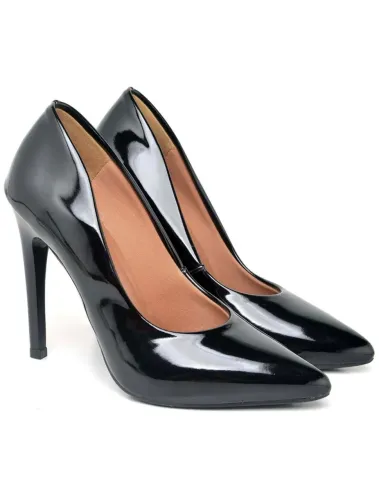 Scarpin preto verniz