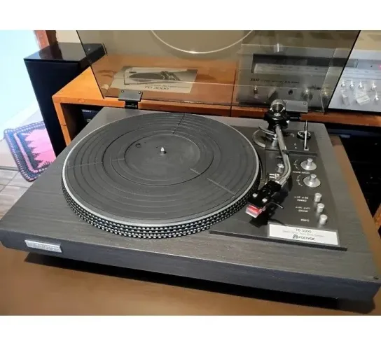 Toca disco polyvox TD 3000 impecável