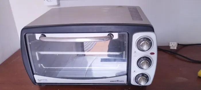 Forno elétrico 28 litros Britânia Prime