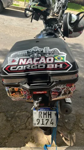 BAÚ DE MOTO GIVI 27 LT