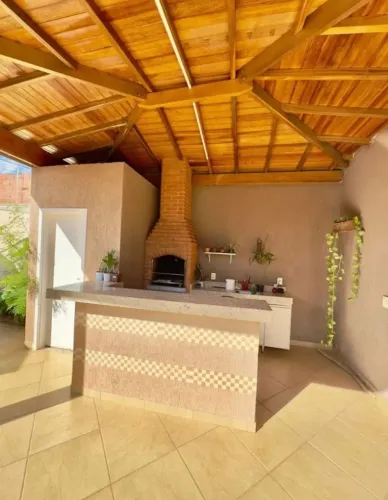 Vendo casa em Paranavaí no Jardim Ouro Branco