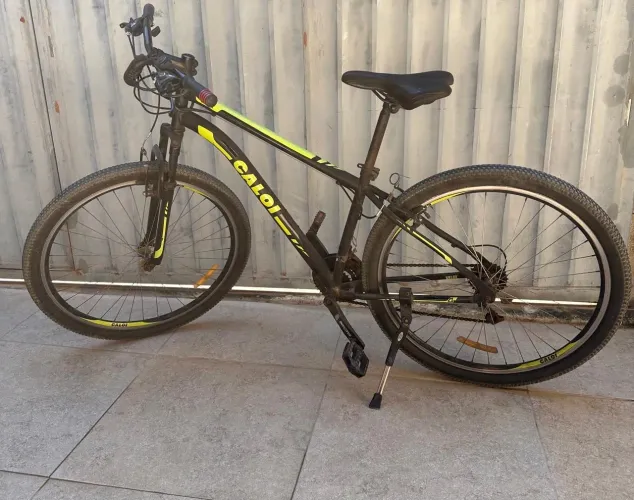 Vendo bicicleta CALOI aro 29 de macha