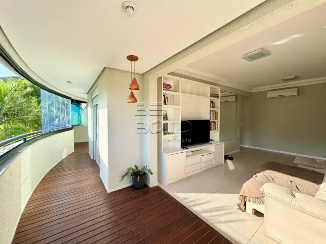 Apartamento no Belle Vie com 2 suítes no bairro Coqueiros