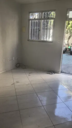 Casa em Condomínio residencial em Irajá (3 quartos/ 2 banheiros) - Rua Coronel Vieira, 164