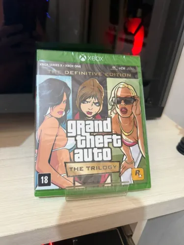 Grand Theft Auto: The Trilogy Definitive Edition - Xbox One - Lacrado