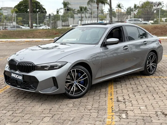 BMW 330E M Sport 2.0 Turbo Híbrido AU 2024