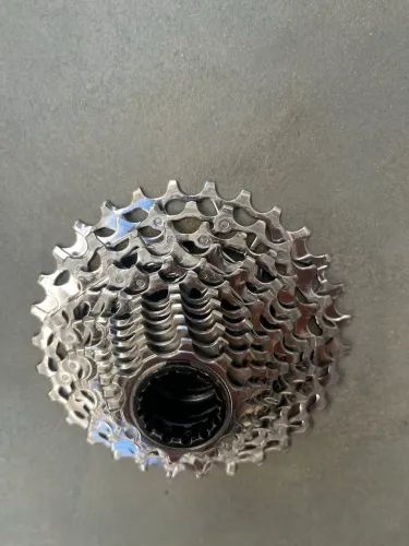 Vende-se: k7 12v sram rival AXS 