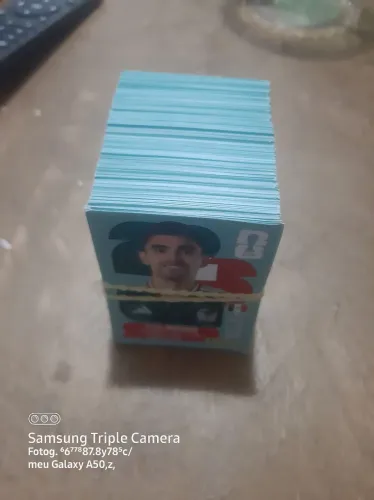 Repetidas. Vende ou troca