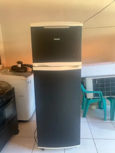 Vendo Geladeira Consul Frost Free Em Perfeito, Estado Motivo Da Venda Já Tenho Outra!!