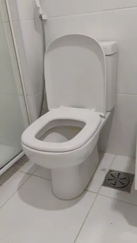 vaso sanitario com caixa acoplada flex branco deca