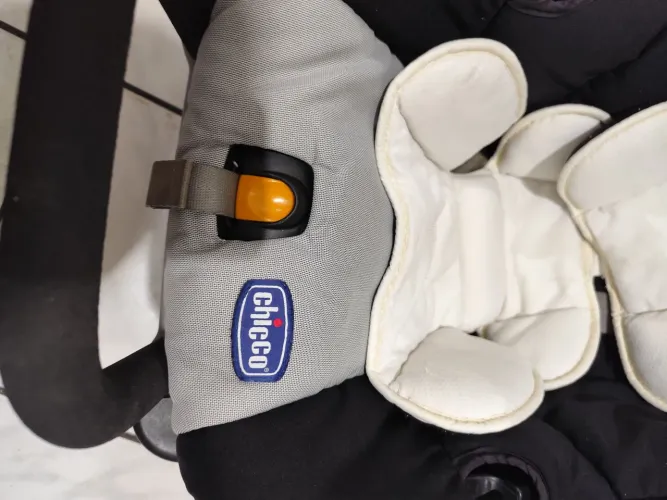 Bebê conforto CHICCO