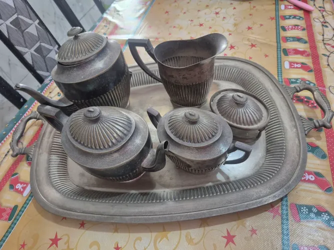 Conjunto de café antiguidade do tempo da vovo