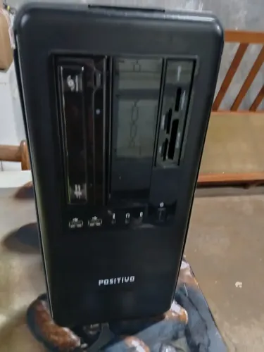 Gabinete Positivo Torre com Alça | Leitor DVD + Leitor de Cartão ? Sem Fonte