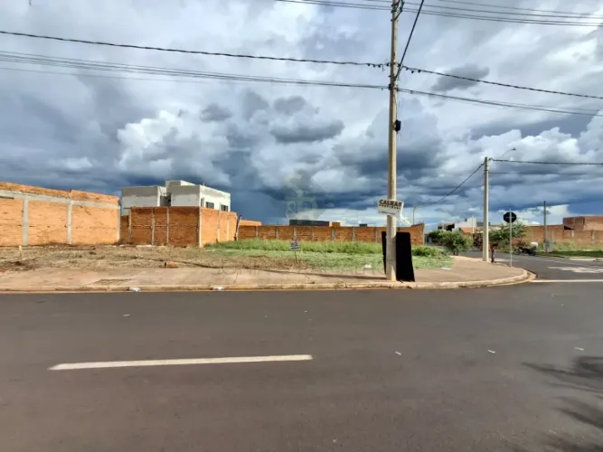 Lote/Terreno para venda no Bairro Jardim Juliana, em Ribeirão Preto