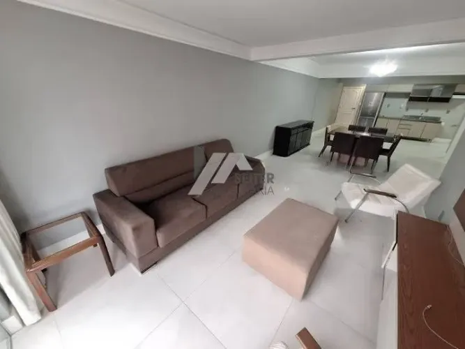 Apartamento 3 quartos para alugar na Av Mauro Ramos