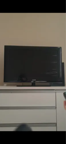 TV CCE 32 polegada